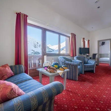 Similaun Hotel 4*