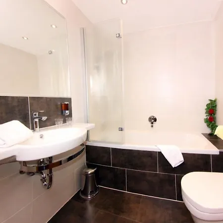 Similaun Hotel