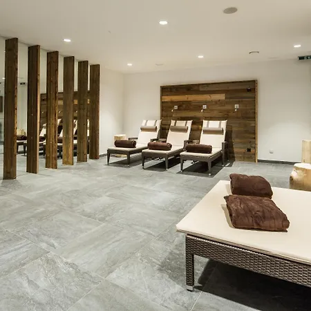 Similaun Hotel