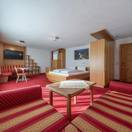 Hotel Similaun 4*