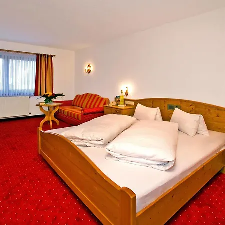 Similaun Hotel